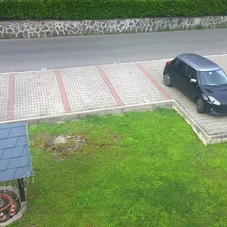 Alojamento de Acomodação e Pequeno-almoço Nonno Puin Moconesi